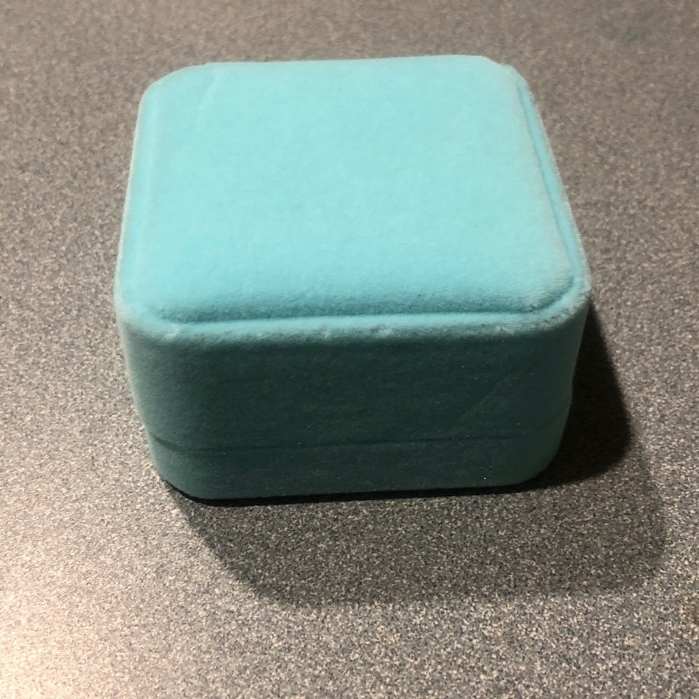 Blue Velvet Earring Jewelry Box